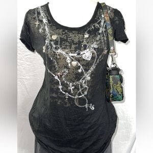 V Cristina Black Short Sleeve Tee with Silver Chain Print Y2K